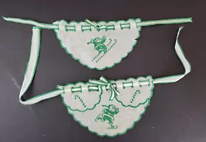 Bambola vintage anni '50 2 grembiuli bastoncini di caramelle Babbo Natale verde sfocato velluto stampato - Foto 1 di 3