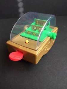 2012 Burger King Carnival Game Flip 2 Games In 1 Aug - Nov 11 Duck Skee-Ball - Picture 1 of 12