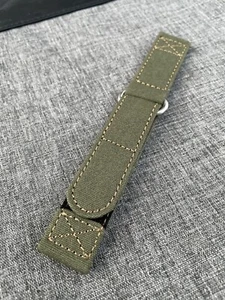 Nylon Sports Watch Strap / Military Green / Hook Loop Fastener / S'Steel 20/22mm - Picture 1 of 5