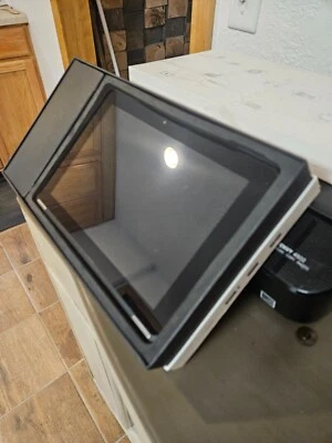 Yuntab Tablet PC D102 Android 6.2 Excellent Working Condition In Original Box - Image 1 of 2