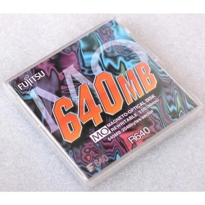640MB 2048BYTES REWRITABLE MAGNETIC OPTICAL MO DISK 8,89CM 3,5" FUJTISU M432 - Bild 1 von 1