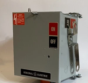 GENERAL ELECTRIC AC321RGR BUS PLUG 30A 240VAC 3P3W FUSIBLE NEW/OLD STOCK - Picture 1 of 5