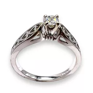 .18ct Natural Diamond 14k White Gold Round Heart Design Promise Solitaire Ring - Picture 1 of 10