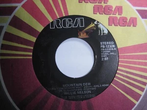Willie Nelson * 45 * Mountain Dew * 1981 #23 * UNBESPIELT MINT * USA RCA * NOS - Bild 1 von 1