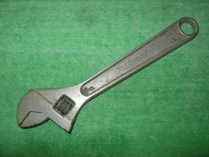 VINTAGE RED DIAMOND 8" ADJUSTABLE CRESCENT WRENCH MADE IN USA - Picture 1 of 5