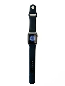 Unlocked Apple Watch 42mm (MJ3U2LL/A, Stainless Steel Case, Sport Band), 1st Gen - Photo 1 sur 9