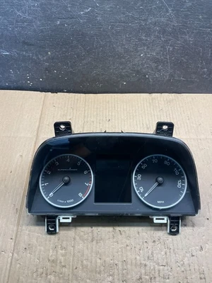 2010 2013  Land Rover Range Rover Sport Speedometer Cluster Gauge Oem s2305 DG - Image 1 of 4