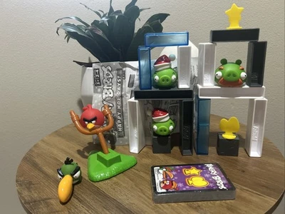 Mattel Angry Birds Happy Holidays Juego de Mesa 2012 Hal COMPLETO SIN CAJA RARO Foto 1 de 4