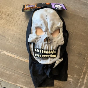 Vintage K Mart Totally Ghoul weiche Vinyl Maske mit Kapuze - Skelett Alter 8+ Neu  - Bild 1 von 8
