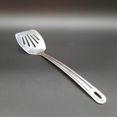 Oneida 18/8 Stainless Steel Slotted Spatula Turner Kitchen Utensil - Image 1 of 4