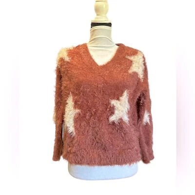 Suéter difuso color morera exuberante con estrellas talla mediana Foto 1 de 4