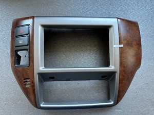 Genuine Nissan Patrol Y61 GU4 2006 ZD30 Dashboard center trim panel 68260VD300 - Bild 1 von 11