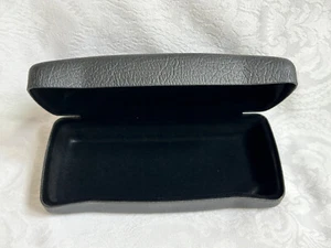 Mackenzie Childs LARGE Black SUNGLASSES/GLASSES/READERS/EYEGLASSES Hard Case m25 - Picture 1 of 2