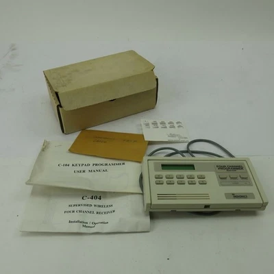 4-канальный программатор клавиатуры Inovonics C104 с управлением меню C404 сменный - Изображение 1 из 4