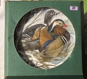 Water Birds of the World ~ Mandarin Duck ~ 9" Porcelain Collector Plate ~ 1981 - Picture 1 of 2