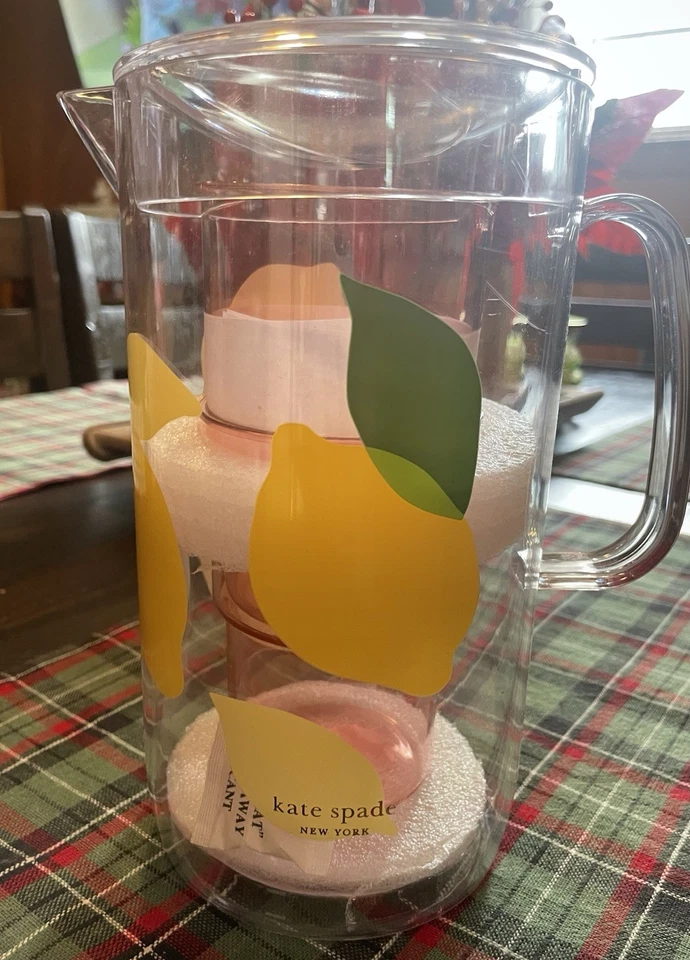 Juego de 2 tazas y jarra de limón Kate Spade New York Foto 1 de 1