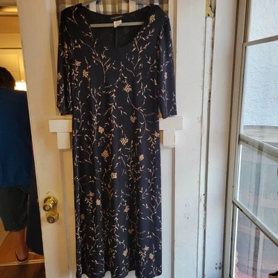 Maxi Vestido Pullover Para Mujer John Roberts Negro Tostado Floral Cuello Redondo Talla 12 Foto 1 de 4