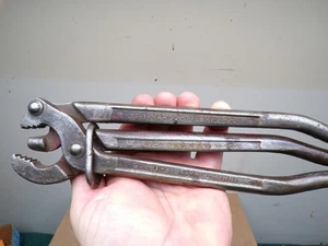 Vintage Marquette mfg co St Paul Mn Pat 6,1,1926 Battery Plier Tool BT-1,2,3 - Picture 1 of 13