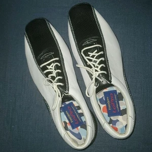 FootJoy Usado en Excelente Condición Talla 6.5 BW Zapato de Golf Cuero Superior DuraMax Suela de Goma Talla 6-1/2 - Imagen 1 de 10