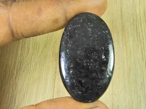 Natural Numite Oval Healing Crytsal Cabochon Loose Gemstone 52Cts. 25X42X5MM V75 - Imagen 1 de 9