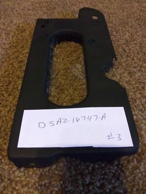 Soporte de pestillo de capó Ford LTD 1975-78 NUEVO DE STOCK D5AZ-16747-A #3 Foto 1 de 4