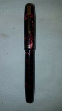 1930's Parker Vacumatic in Red Pearl and Black Vacumatic