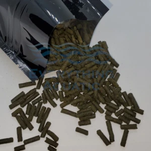 Spirulina Sticks for Bottom Feeders in 2 sizes - Picture 1 of 8