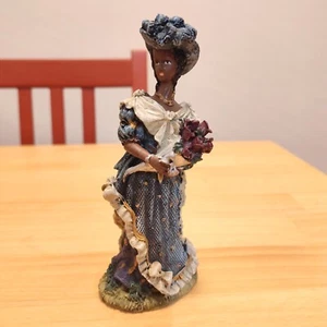 Figurine Evening Gown Figurine African American - Picture 1 of 6