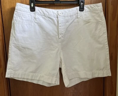 FADED GLORY 尺寸 16W 白色高腰短裤 6 1/2 英寸内缝 100% 棉 5 口袋 — 第 1/4 张图片