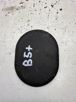 Carcasa del paso de rueda delantera DRA72880 Volkswagen PASSAT B5.5 2002 Foto 1 de 3