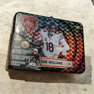 Caleb Williams 2025 Panini Football Revolution Tin mit CGC Graded Card 6 Packs - Bild 1 von 8