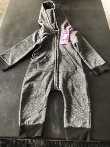 Black Baby One Piece Romper Hooded Size 12-18 Months Zip Up Outfit NWT - Picture 1 of 3