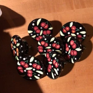 Lot CERAMIC DRAWER PULLS KNOB 18 Cherries mackenzie childs napkin 8 10 12 14 16 - Picture 1 of 2