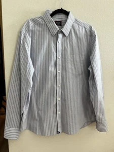 UNTUCKit Long Sleeve Button Up Shirt Men's Size XL Wrinkle Free Red White Blue - Picture 1 of 10