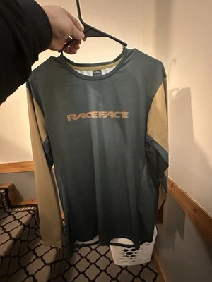 Raceface Indy LS MTB Jersey Men’s Medium  - Image 1 of 3