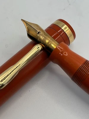Pluma Estilográfica Conklin Endura Naranja Ebonita con Borde Dorado - 14kt Plumín Fino - c. 1930 Foto 1 de 4