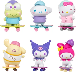 Hello Kitty and Friends 4” Ultra-Premier 6-Figure Set Mix & Match Accessories - Picture 1 of 10