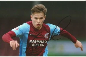 SCUNTHORPE: CONOR TOWNSEND SIGNED 6x4 ACTION PHOTO+COA - Picture 1 of 1