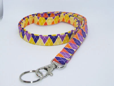Cordón Otoño, Púrpura Amarillo Naranja Azul Argyle, Divertido Porta Insignia, Llavero Foto 1 de 4
