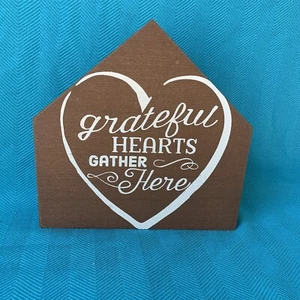 GRATEFUL HEARTS GATHER Saltbox Willow Tree Plaque Wall Art Shelf Sitter ❤️sj10m1 - Picture 1 of 8