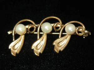 Vintage 50er Jahre Blumen Brosche drei Perlen Anstecknadel 12 K Gold Filled signiert TK - Bild 1 von 11