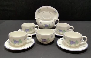 Royal Doulton Everyday Blueberry - Teaset for Four and Saucer Boat 11 Pieces - Picture 1 of 8