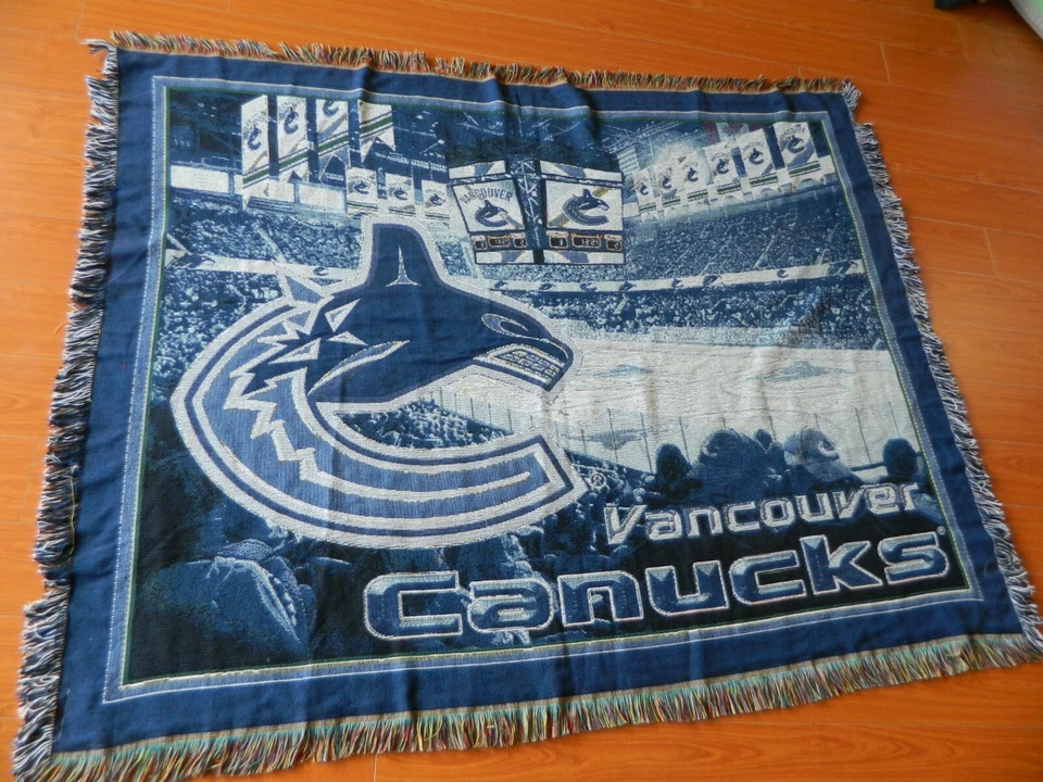 Vancouver Canucks rug GM Place or Rogers Arena 5 ft x 4 ft - Image 1 of 3
