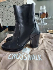 Schwarze Lederstiefel von Crosswalk - Bild 1 von 5