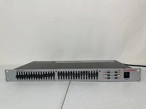 PHONIC MQ3400 Dual Channel 15-Band Graphic Equalizer - Picture 1 of 14