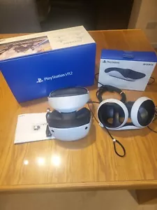 Sony PlayStation VR 2 ( PSVR2) (PS5) With Sony Charging Stand. - Picture 1 of 4