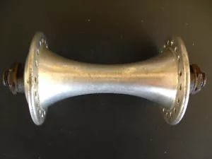 **UNBRANDED ALLOY QUICK RELEASE 36 HOLE LOW FLANGE FRONT HUB IN GOOD CONDITION** - Picture 1 of 2