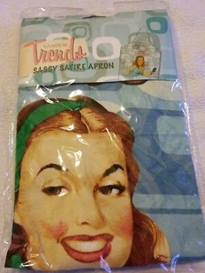 Grembiule Sassy Satira Vintage Vandor Trends con Parola Grembiule - Foto 1 di 3