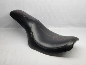 Harley FXR 82-94 Lepera Silhouette 2up Hinge 1 Piece Seat L-868 Red Flame Stitch - Picture 1 of 24