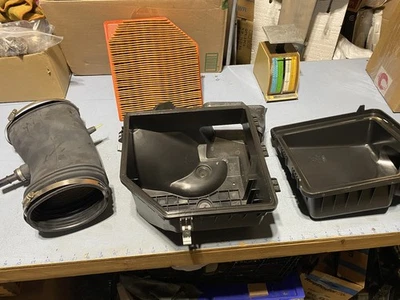 2007 2008 2009 FORD MUSTANG SHELBY GT500 AIR CLEANER INTAKE BOX 7R3V-9C662-AC - Image 1 of 4